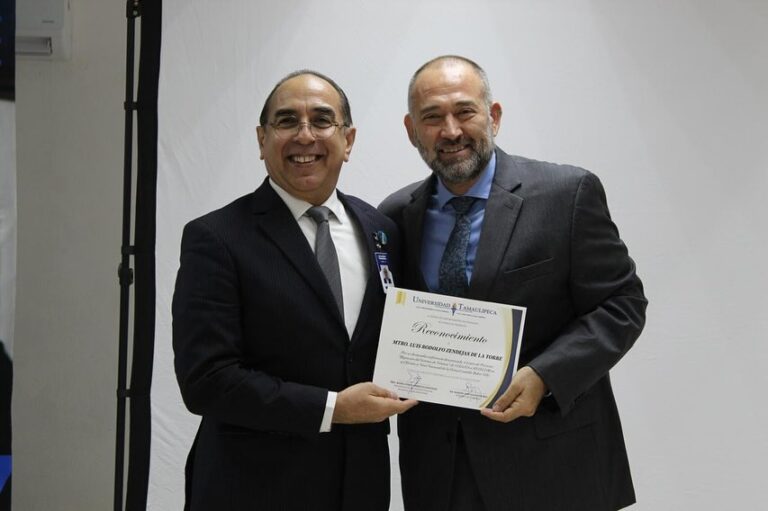 Conferencia Para El Desarrollo Profesional De Nuestros Estudiantes.