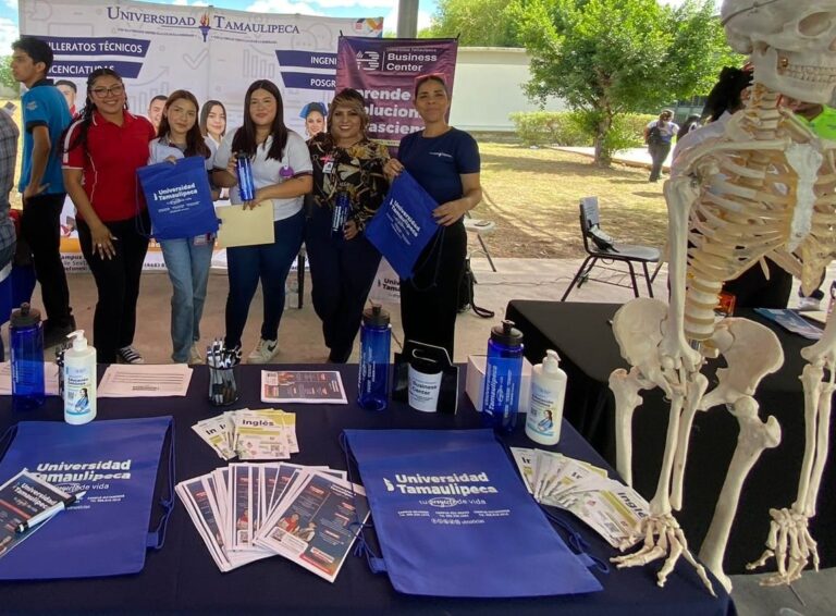 La Universidad Tamaulipeca en la Feria Vocacional del CETIS 130: Inspirando el Futuro Académico de los Jóvenes