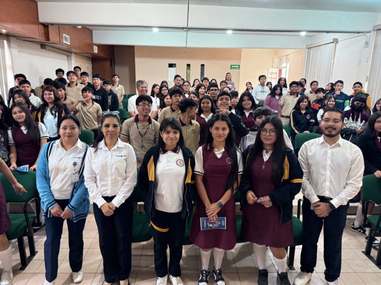 ¡Acercando el futuro a los jóvenes estudiantes!