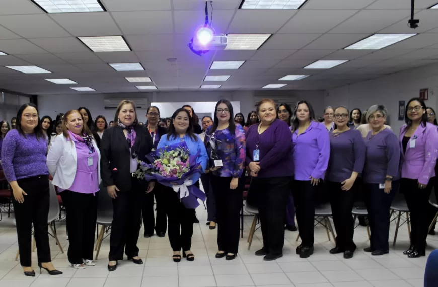 UT conmemora el&hellip;