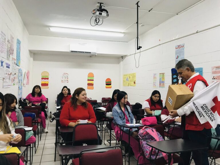 Solidaridad estudiantil: la Universidad Tamaulipeca se une a la colecta anual de la Cruz Roja
