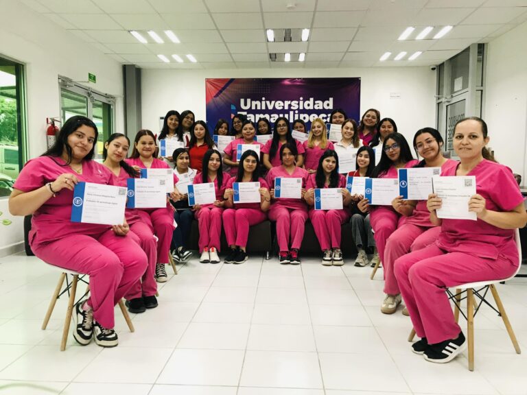 Alumnas de 8° de Psicopedagogía Culminan Capacitaciones en Entornos Virtuales de Aprendizaje