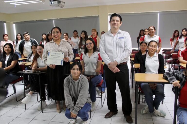 Día del Maestro: Una charla sobre la vocación que transforma vidas