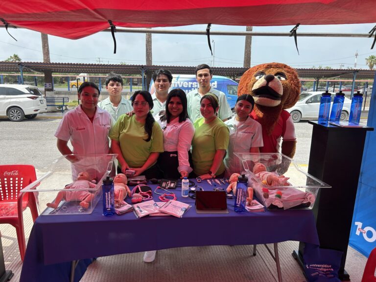 Universidad Tamaulipeca Reafirma su Compromiso con la Comunidad en la Feria de la Salud