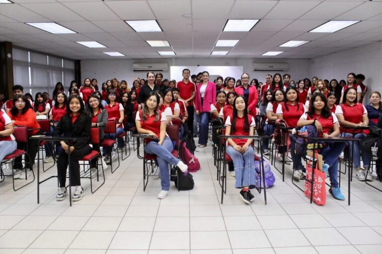 Universidad Tamaulipeca Aborda las Adicciones en Jóvenes con la Charla “Contracorriente”