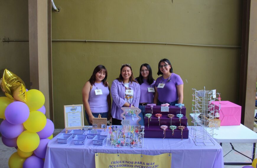 Formando Alumnos EMPRENDEDORES