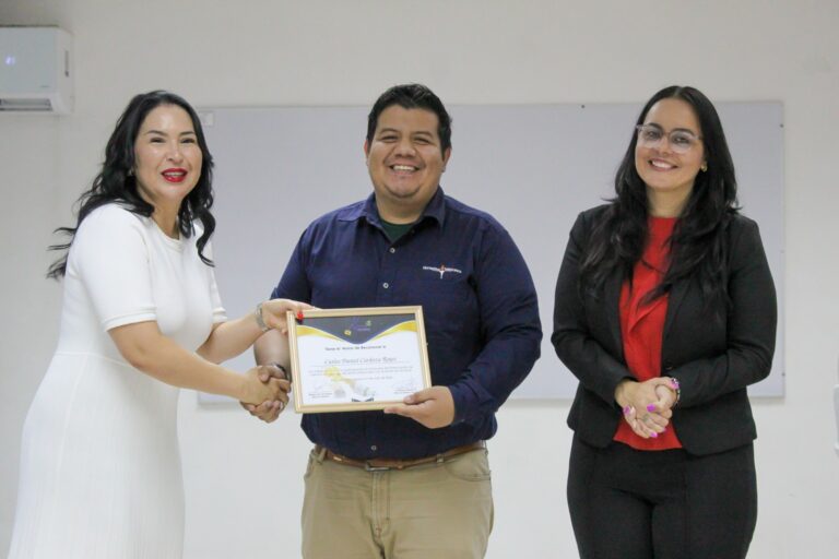 Entrega de Reconocimientos en el Segundo Taller Escuela de Potenciación de Talento