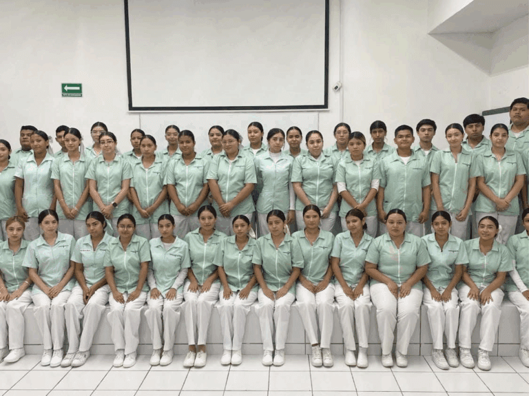Universidad Tamaulipeca inicia curso de inducción para estudiantes del área de la salud