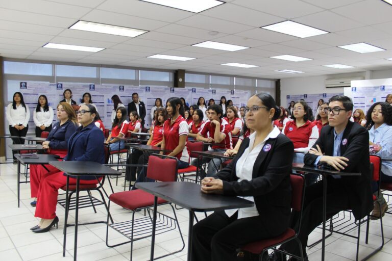 Tercera Jornada Científica Estudiantil: Investigación e Innovación para la Excelencia Académica