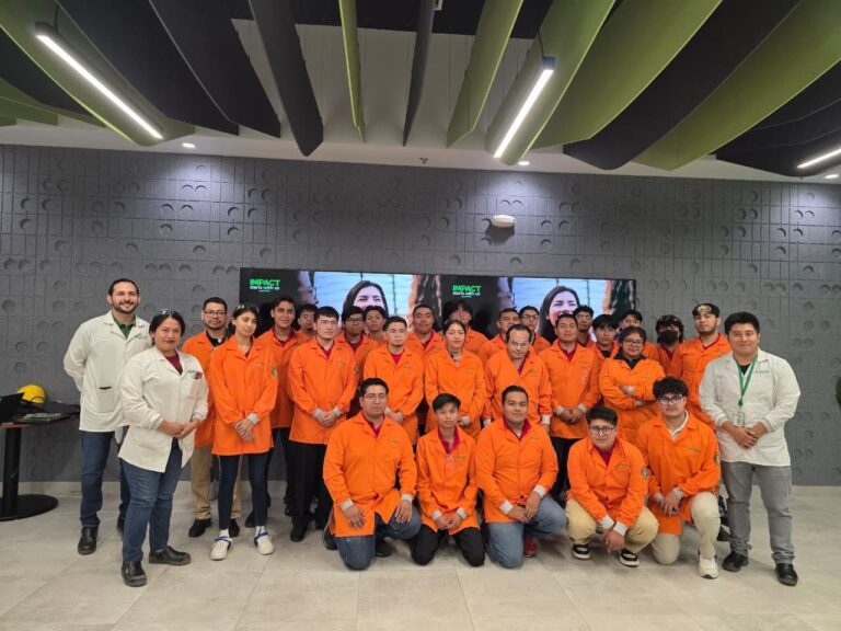 Visita académica a Schneider Electric