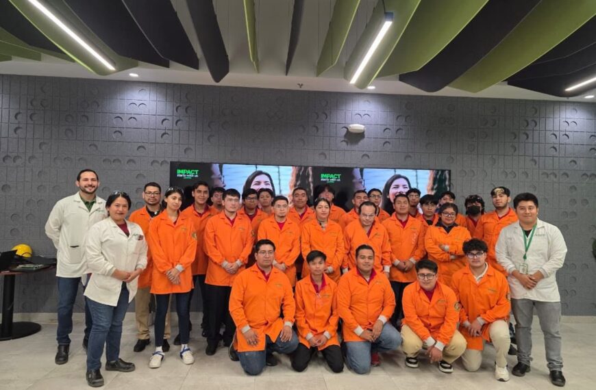 Visita académica a&hellip;