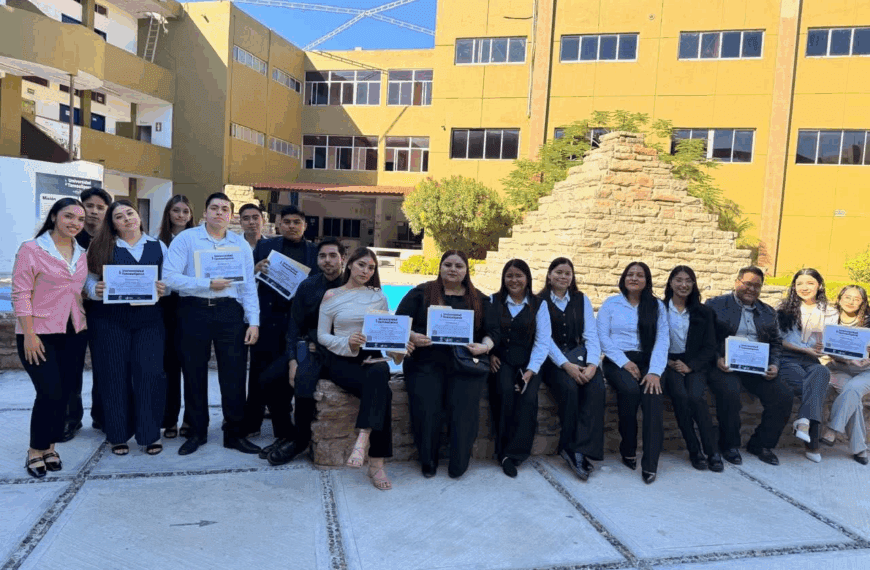 Alumnos de Enfermería&hellip;