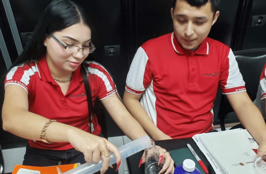 Estudiantes del Bachillerato&hellip;