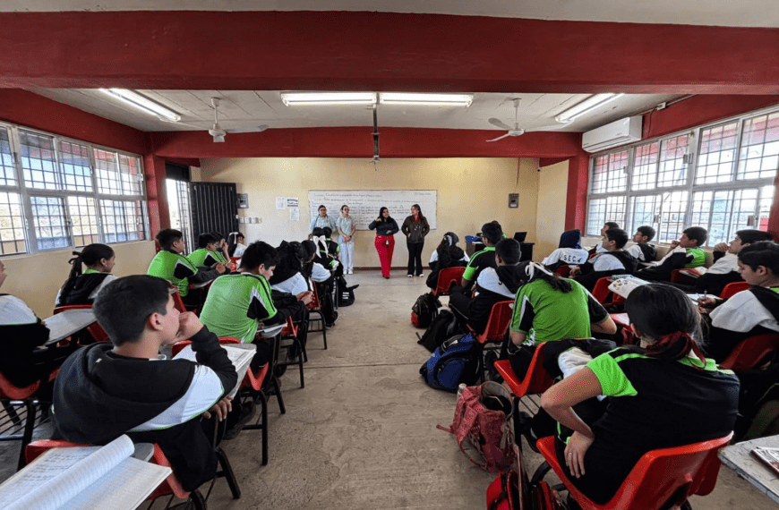 La Universidad acerca&hellip;